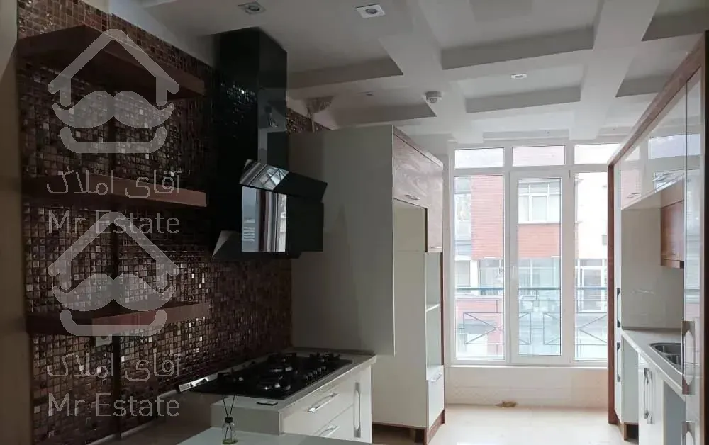 ۱۳۰ متری جمشیدیه تک واحدی نورگیر ۳ خواب