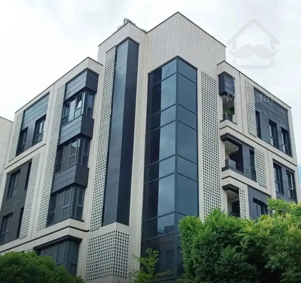 اپارتمان سه خوابه لوکس با سند تک برگ