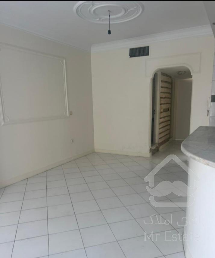 ۷۳متر دو خواب سالن پرده خور فکوری