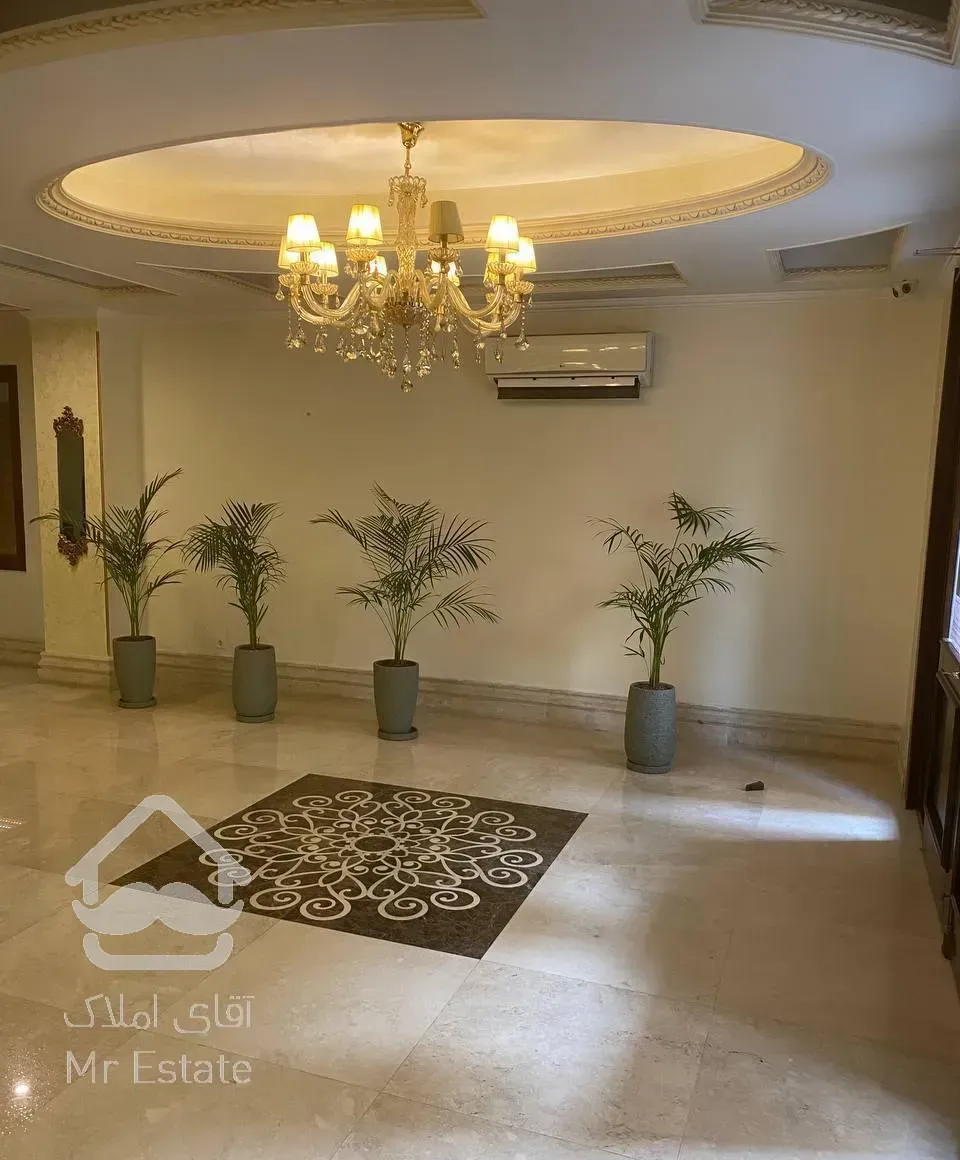 ١٩٥ متر باغ فردوس ٥ ساله