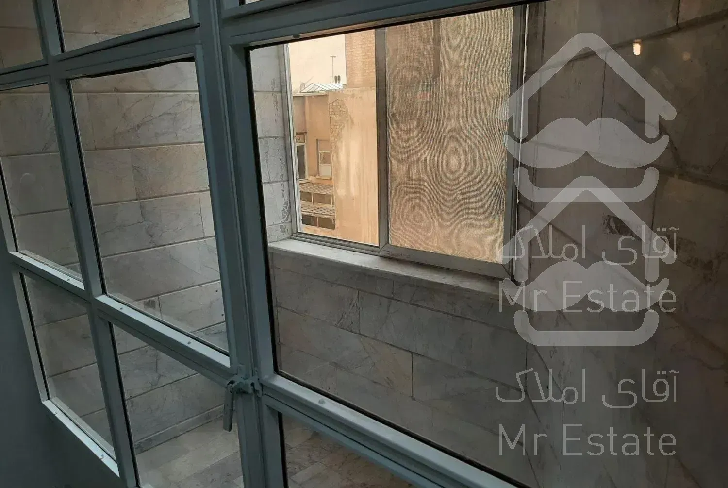 اپارتمان ۵۴ متری خیابان دوم