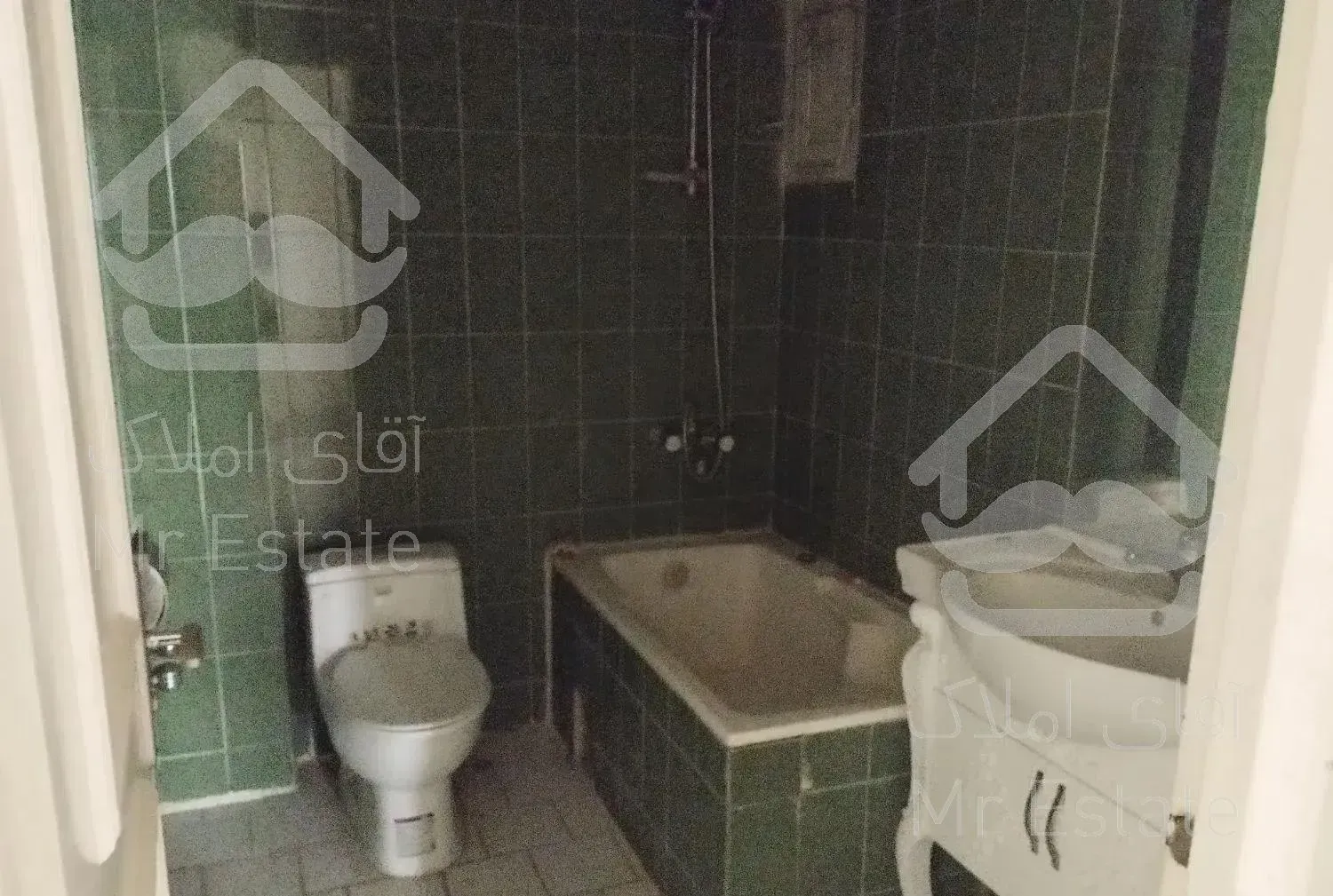 آپارتمان ۲۰۰ متر ۳ خوابه