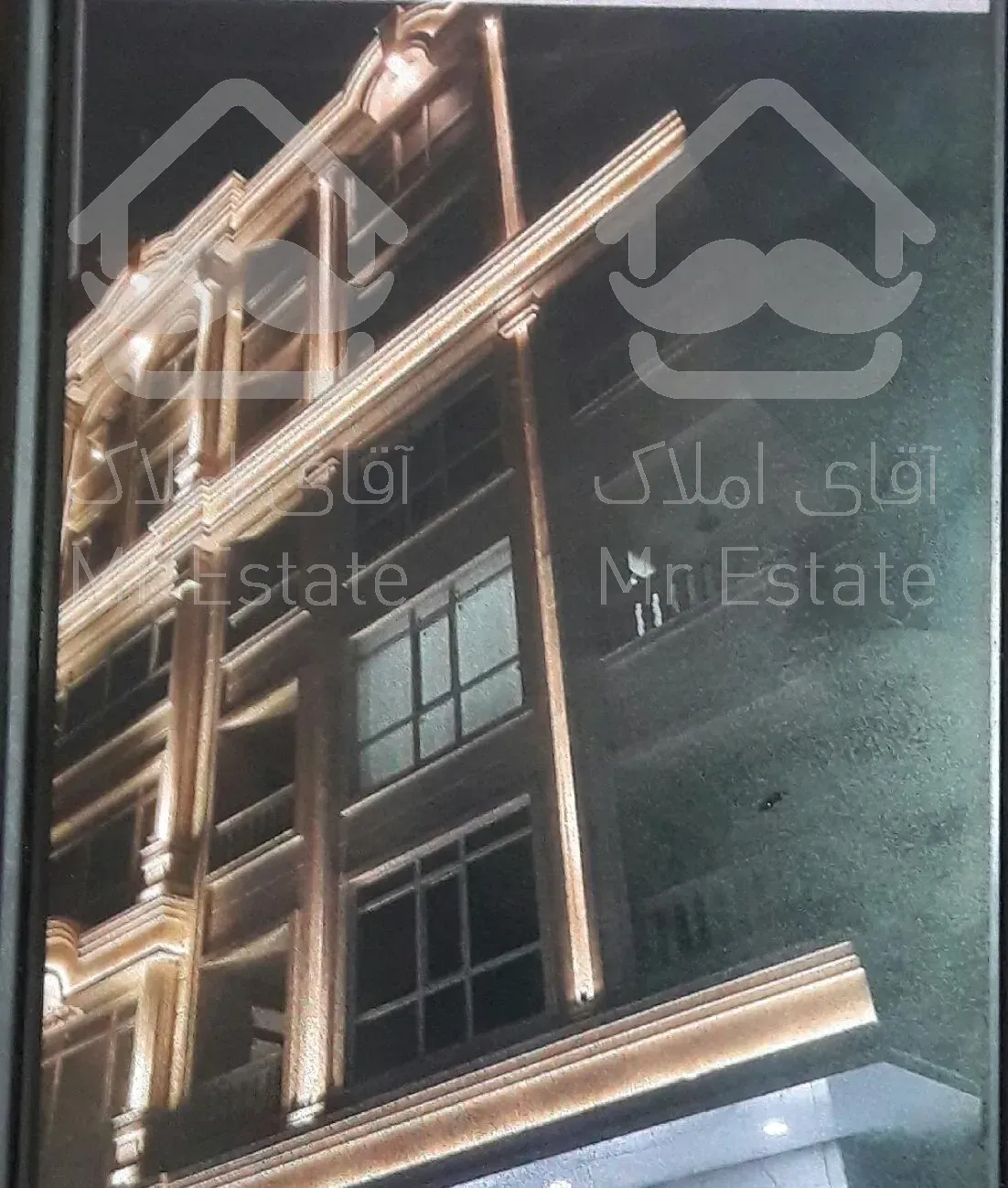 اپارتمان ۱۳۰متری نوساز فول امکانات ۳خوابه