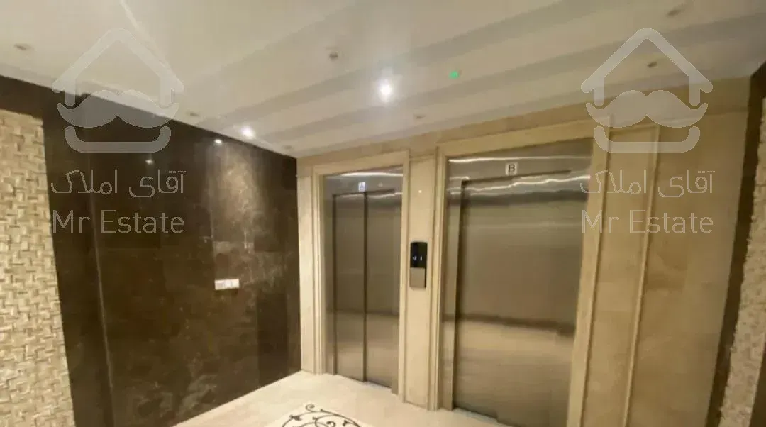 ۲۰۰ متر، ونک، شیراز شمالی