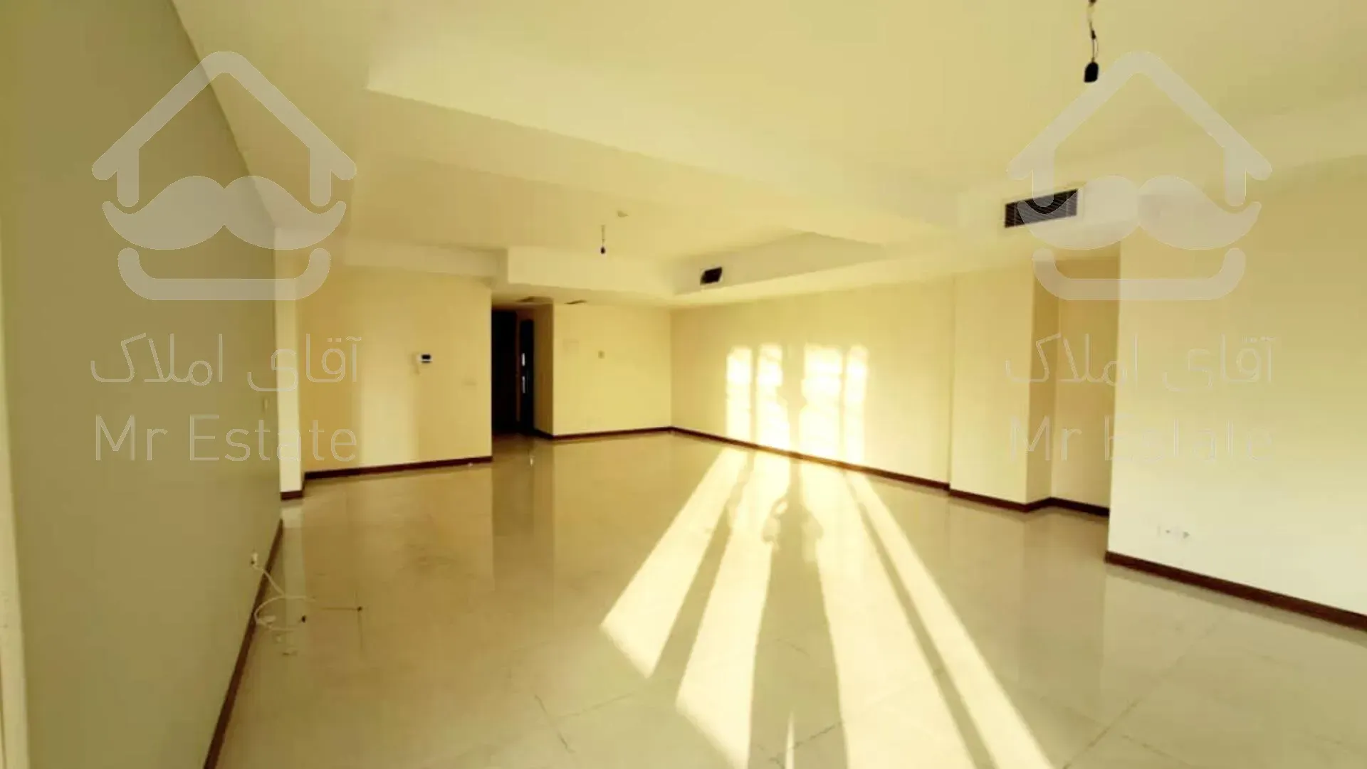 128متر/زیر قیمت/فروش فوری/سرمایه‌گذاری پرسود/برج مجلل و لوکس