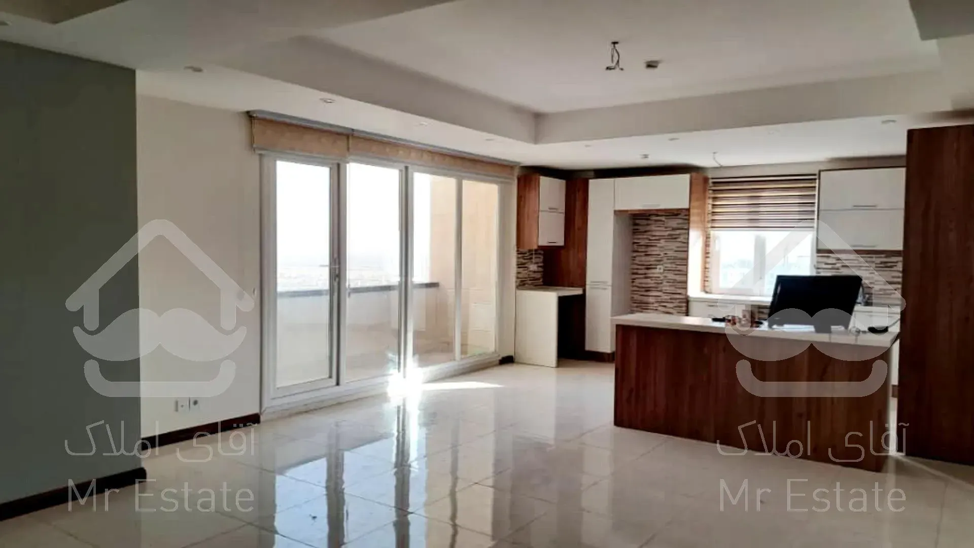 128متر/زیر قیمت/فروش فوری/سرمایه‌گذاری پرسود/برج مجلل و لوکس