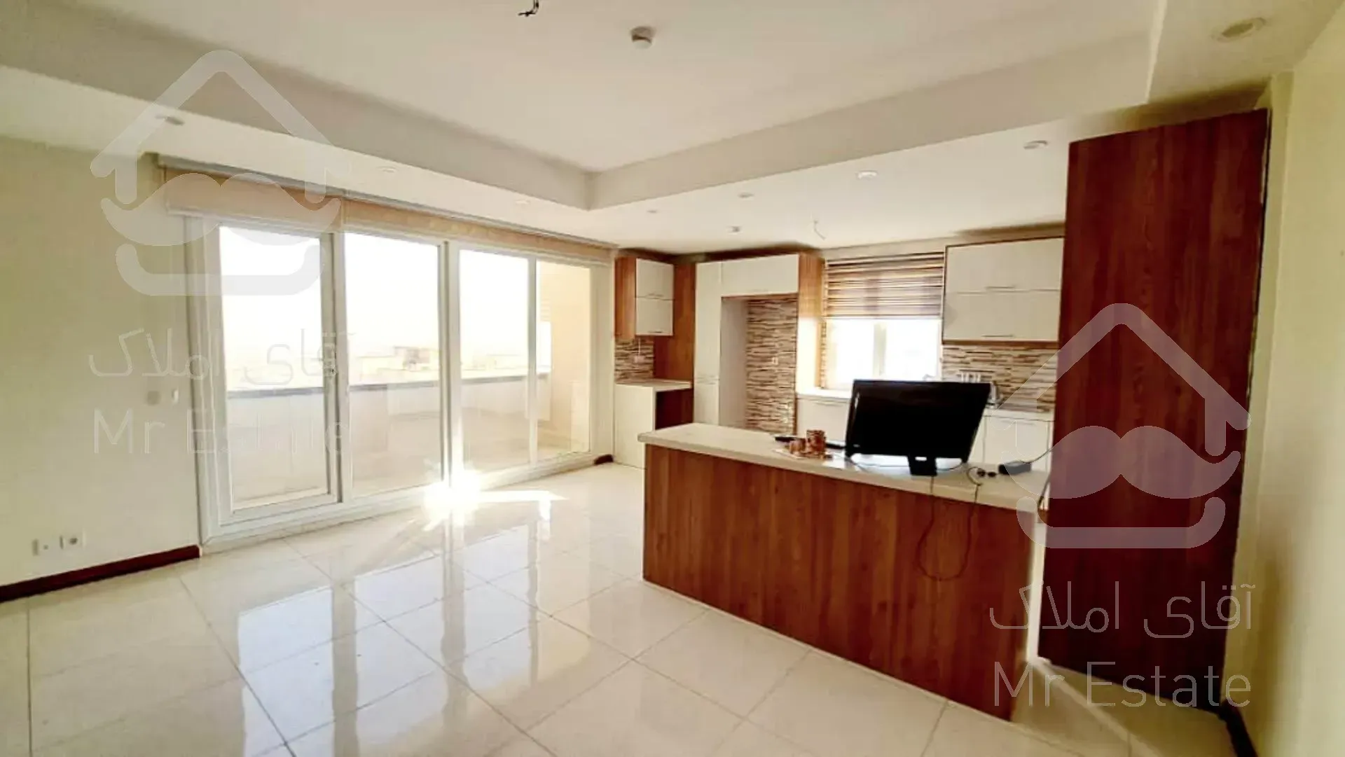 128متر/زیر قیمت/فروش فوری/سرمایه‌گذاری پرسود/برج مجلل و لوکس