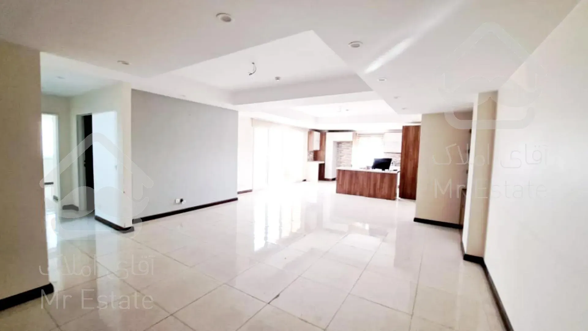 128متر/زیر قیمت/فروش فوری/سرمایه‌گذاری پرسود/برج مجلل و لوکس