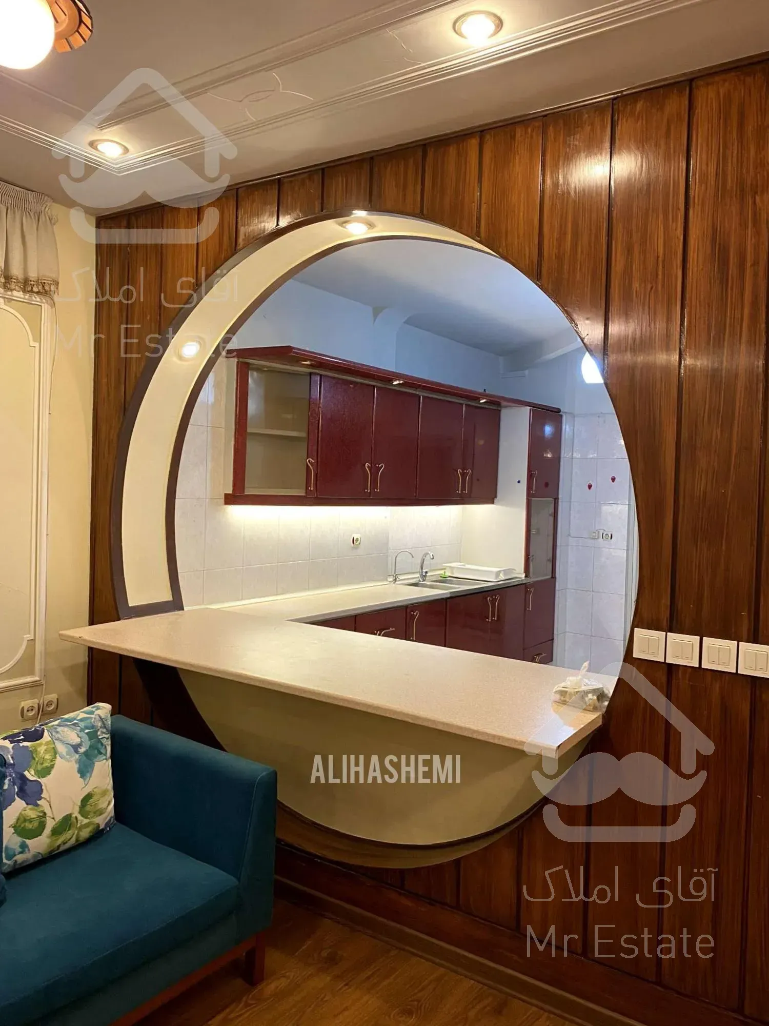 تک واحدی // معالی آباد // رهبرماه