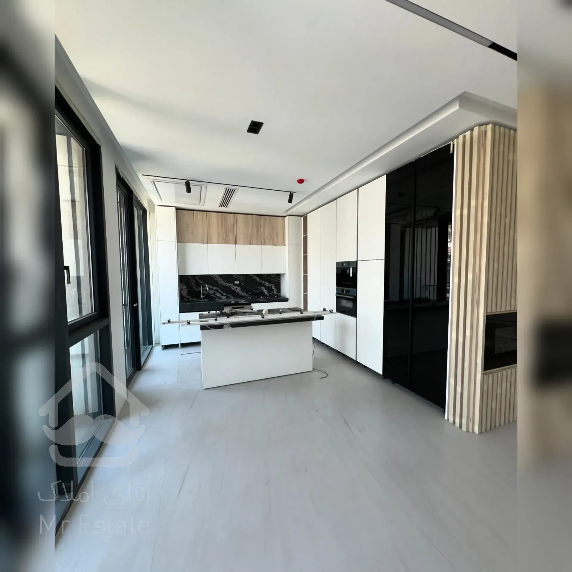 اجاره آپارتمان ۱۱۰متری در نیاوران لوکس