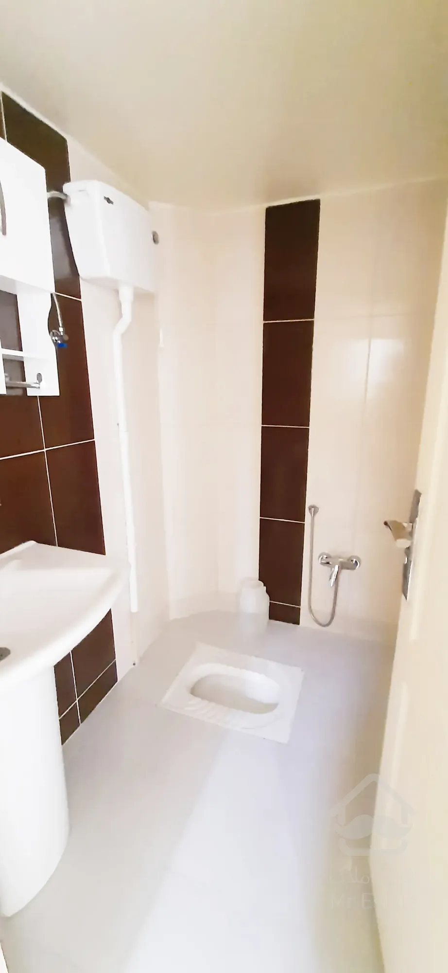 آپارتمان ۱۱۰ متر فردوس شرق