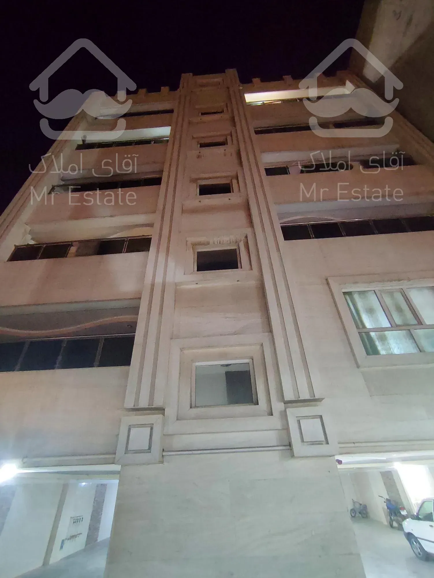 واحد جلو/ 90 متری/2 خوابه /5 قدم تا اصلی