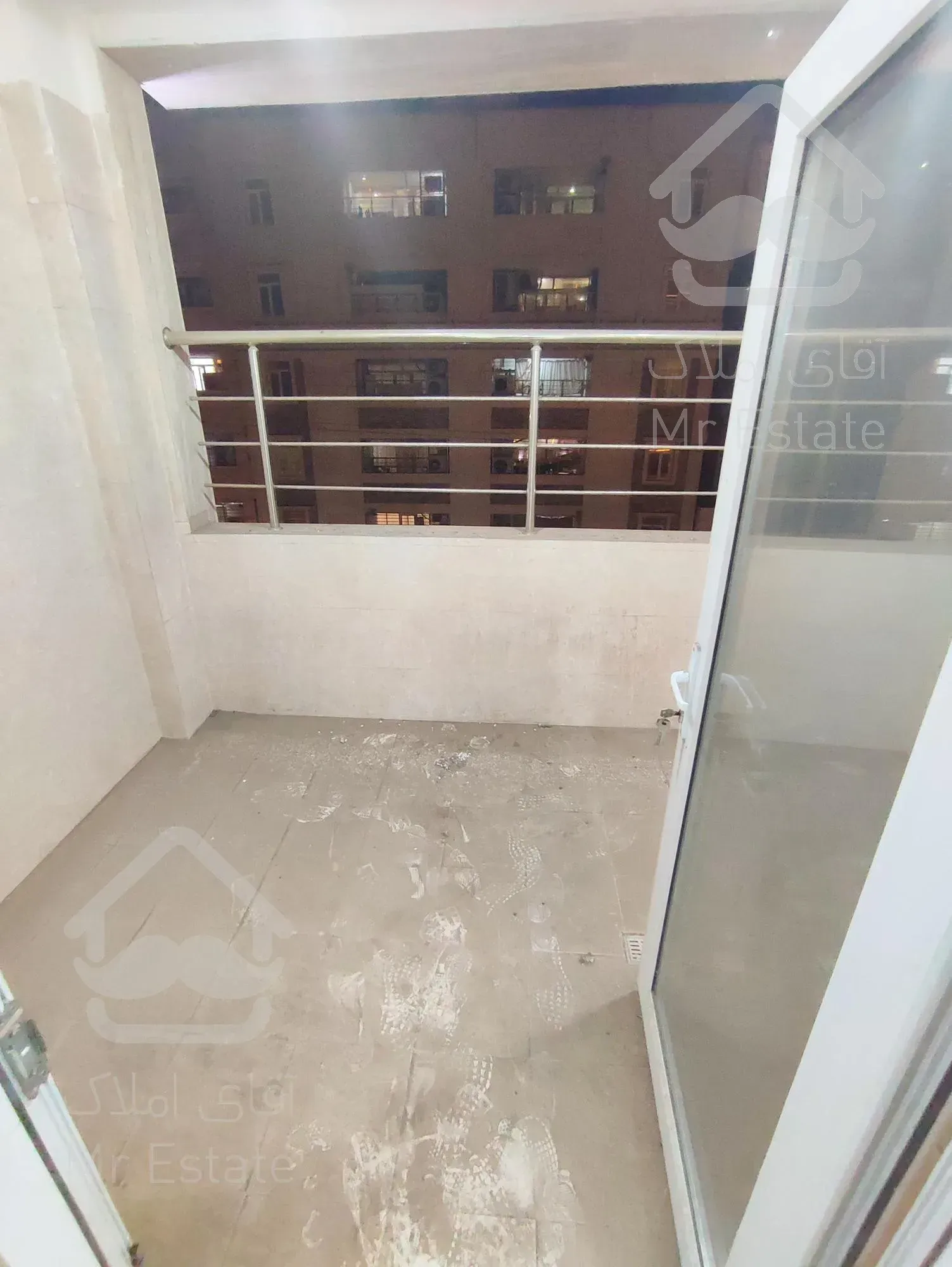 کلید اول سه خوابه با قابلیت معاوضه در آریاشهر