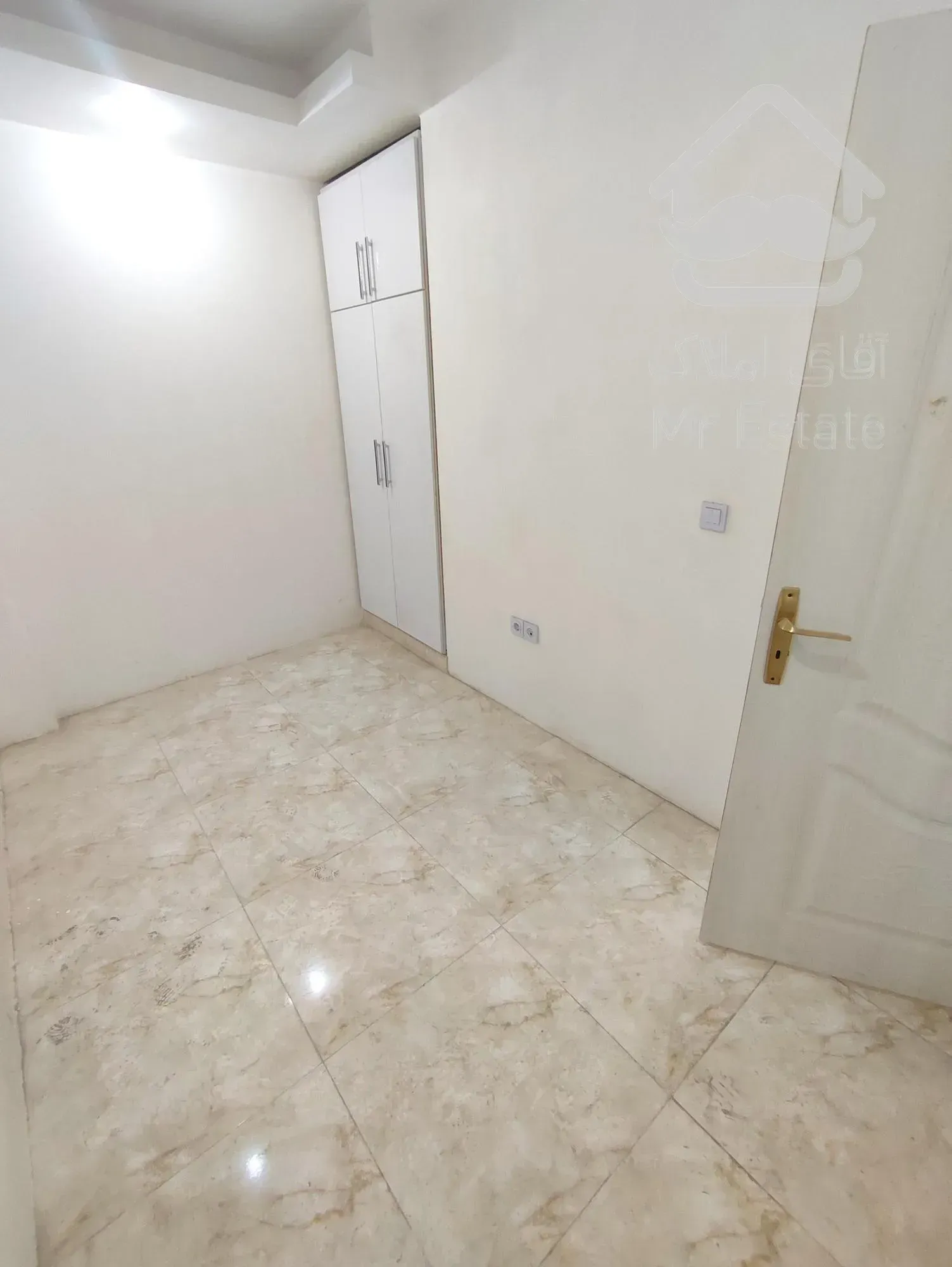 کلید اول سه خوابه با قابلیت معاوضه در آریاشهر