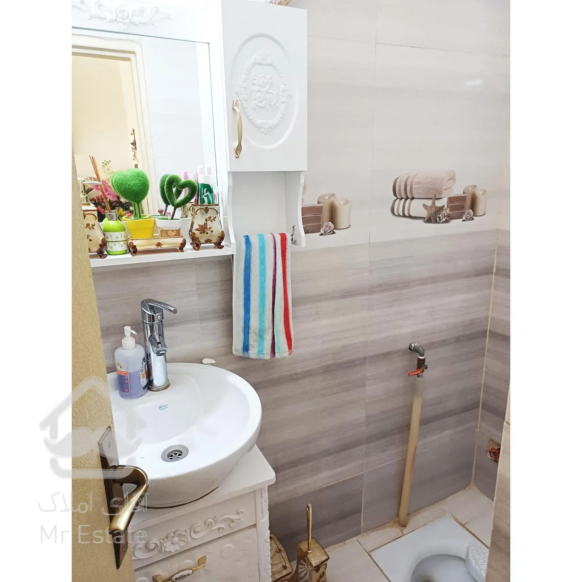 ۵۰متر پارکینگدار خوش نقشه / تهرانسر اصلی باشگاه