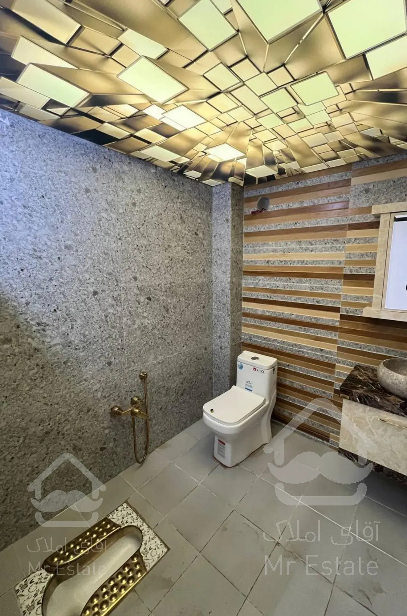 فروش ویلا تریبلکس ۳۰۰ متری در چمستان