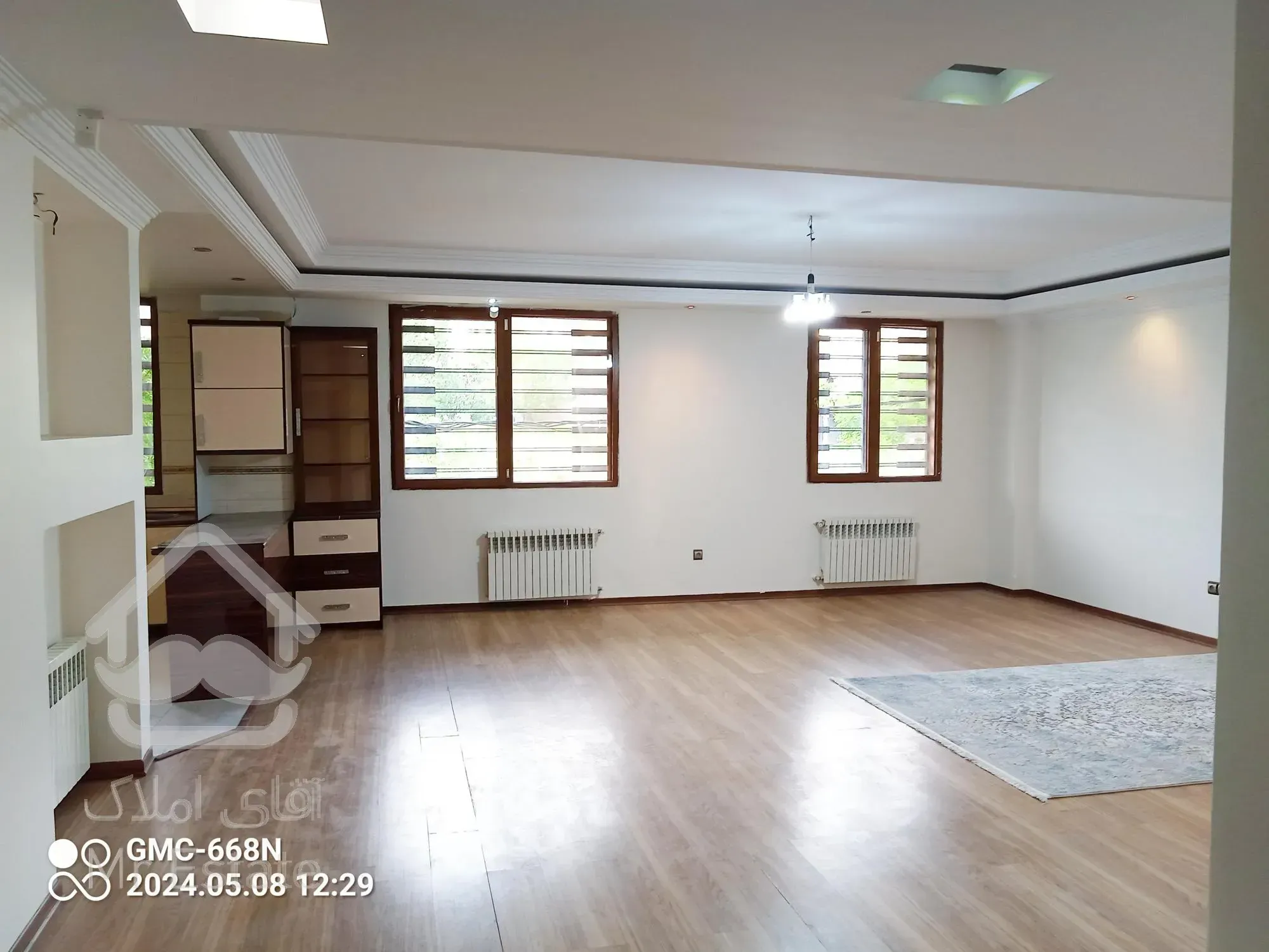 آپارتمان مسکونی 125 متری 3 خواب در سعادت آباد