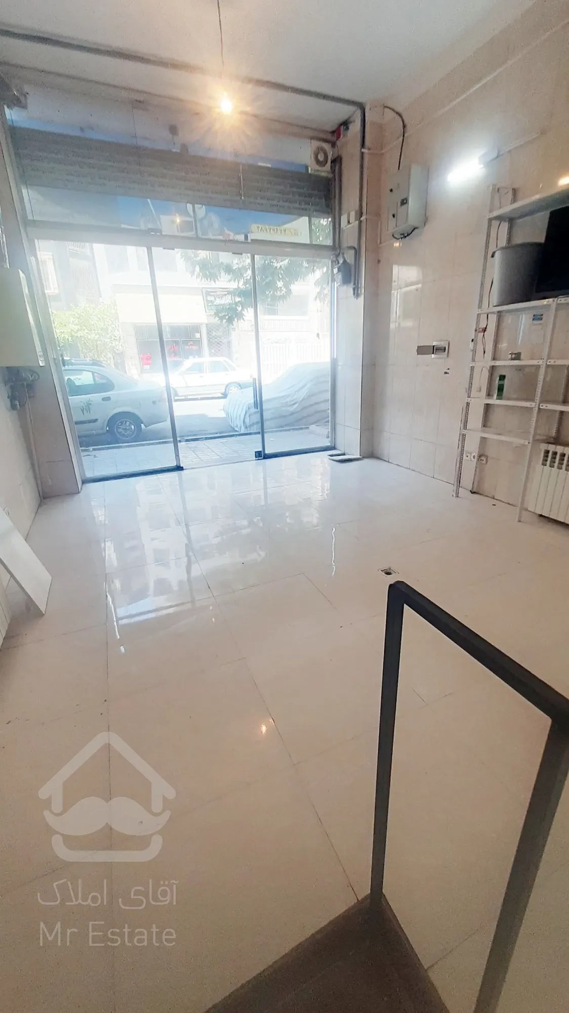 مغازه جهت مشاغل خدماتی