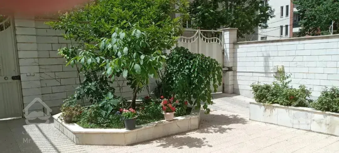 اپارتمان ۱۰۵ متری بازسازی شده دو خواب