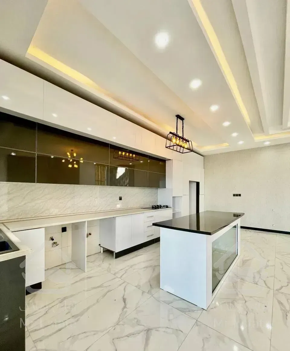 ویلاتریبلکس۵۰۰متری سنددار با اقساط۱۵ماهه