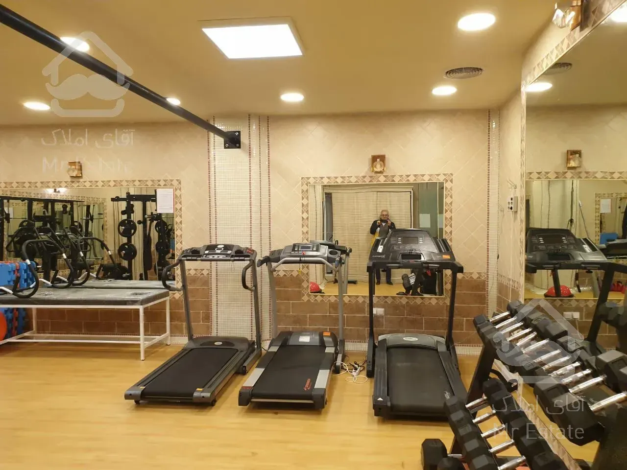 اجاره و رهن آپارتمان زعفرانیه 260  متر اکازيون