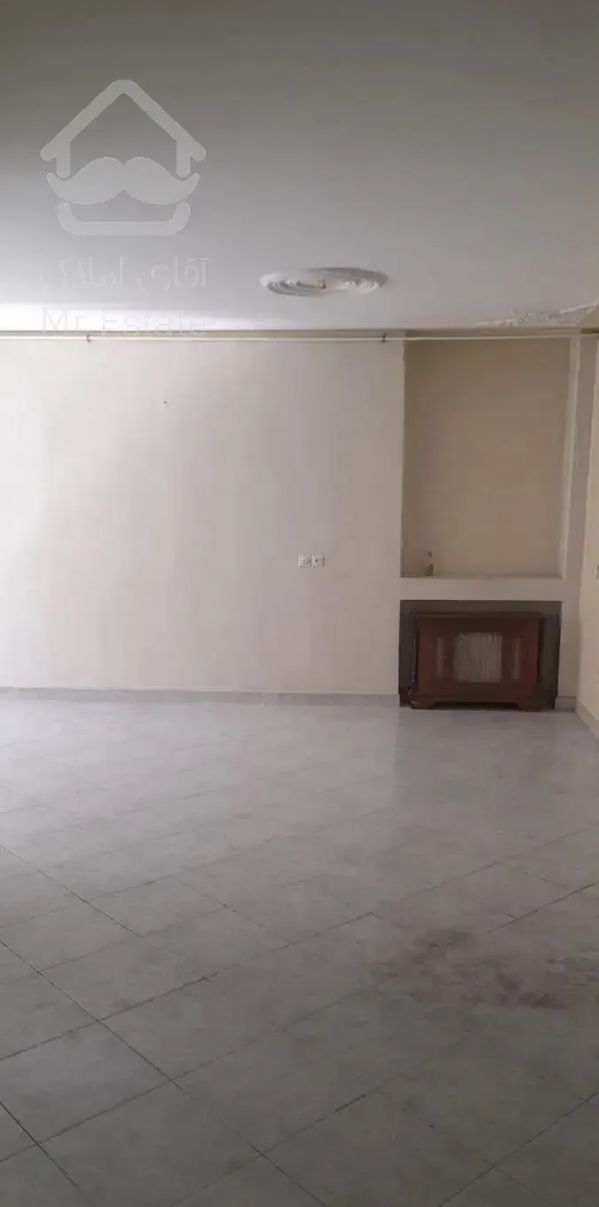 ۱۲۰متر طبقه اول ۲خواب(سازمان شمالی)