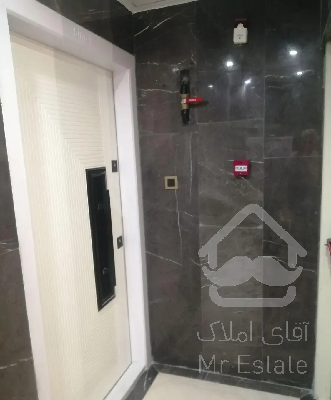 فروش آپارتمان ۱۵۵ متری ۳ خوابه در سجاد شهر