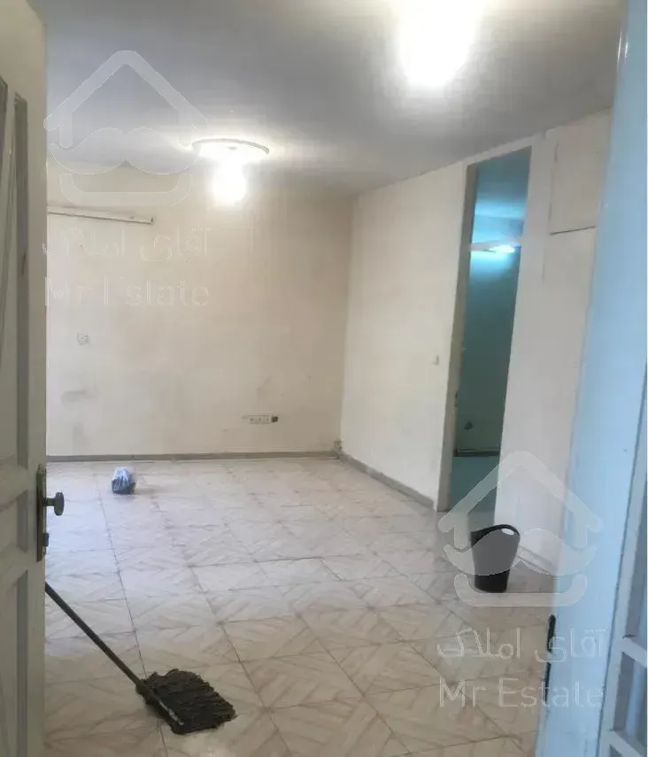 قدرالسهم دار/ طبقه اول ، دوخواب ، تهران نو