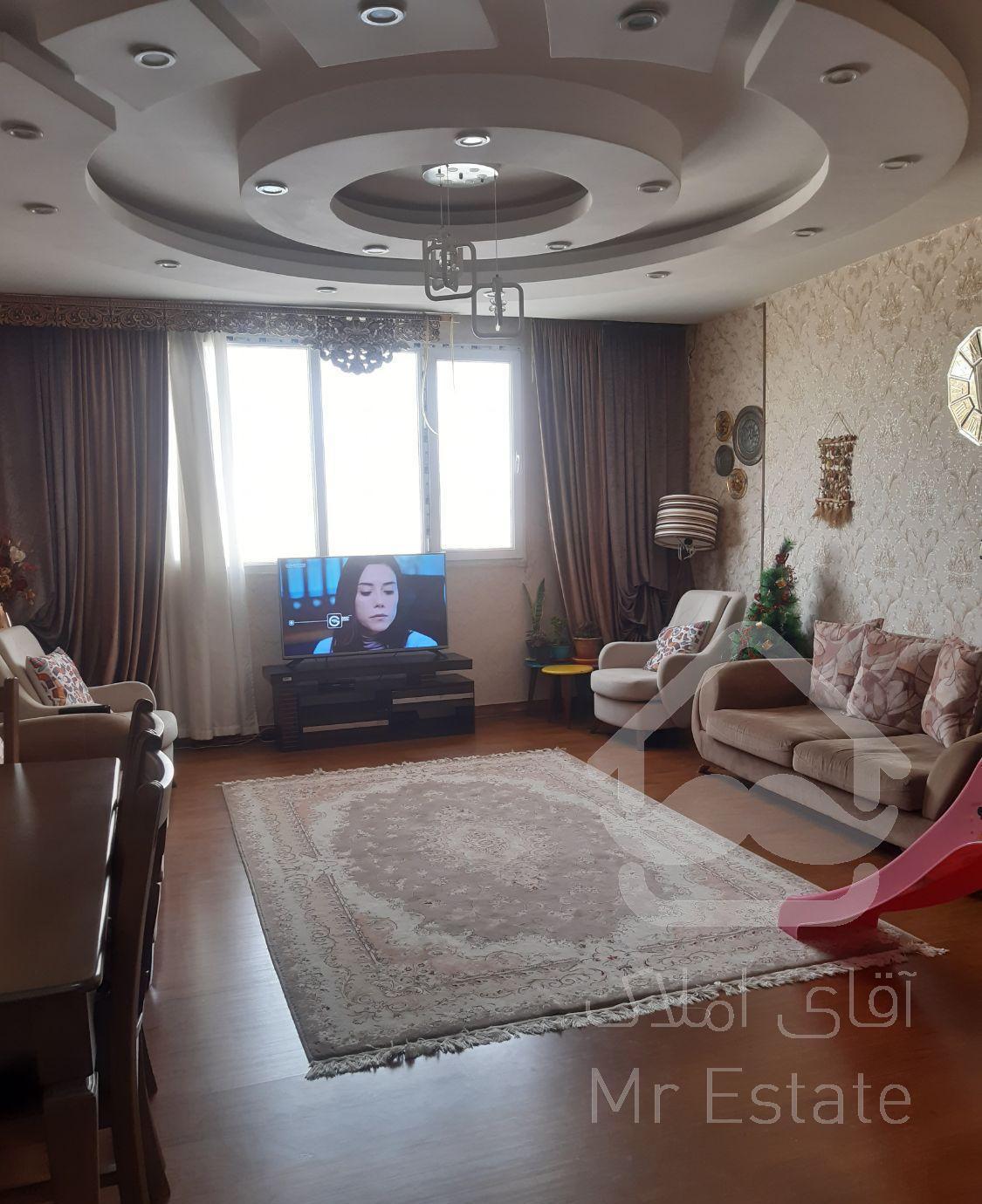 فروش آپارتمان ۱۰۰ متری پارکینگ اختصاصی گلشهر کرج