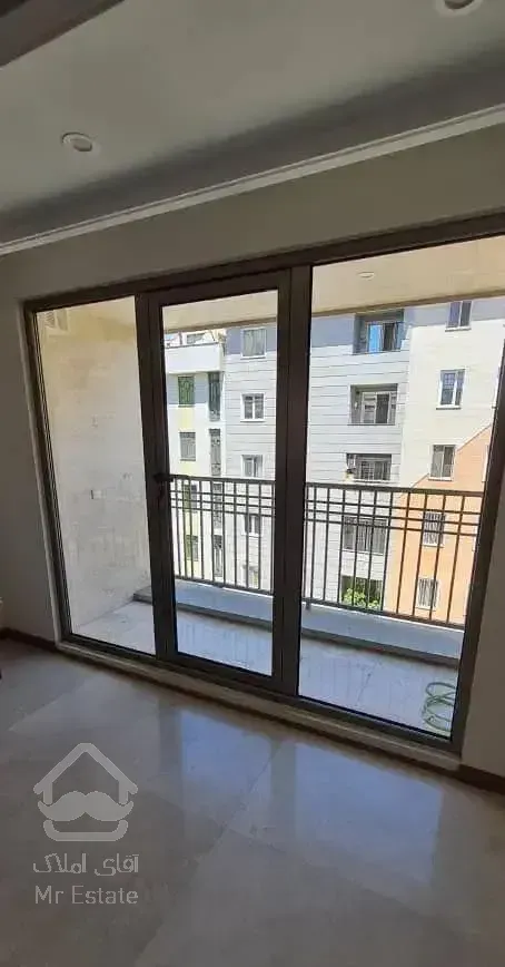 ۹۴ متر دو خواب/ خانه ای مدرن ـ با موقعیت عالی