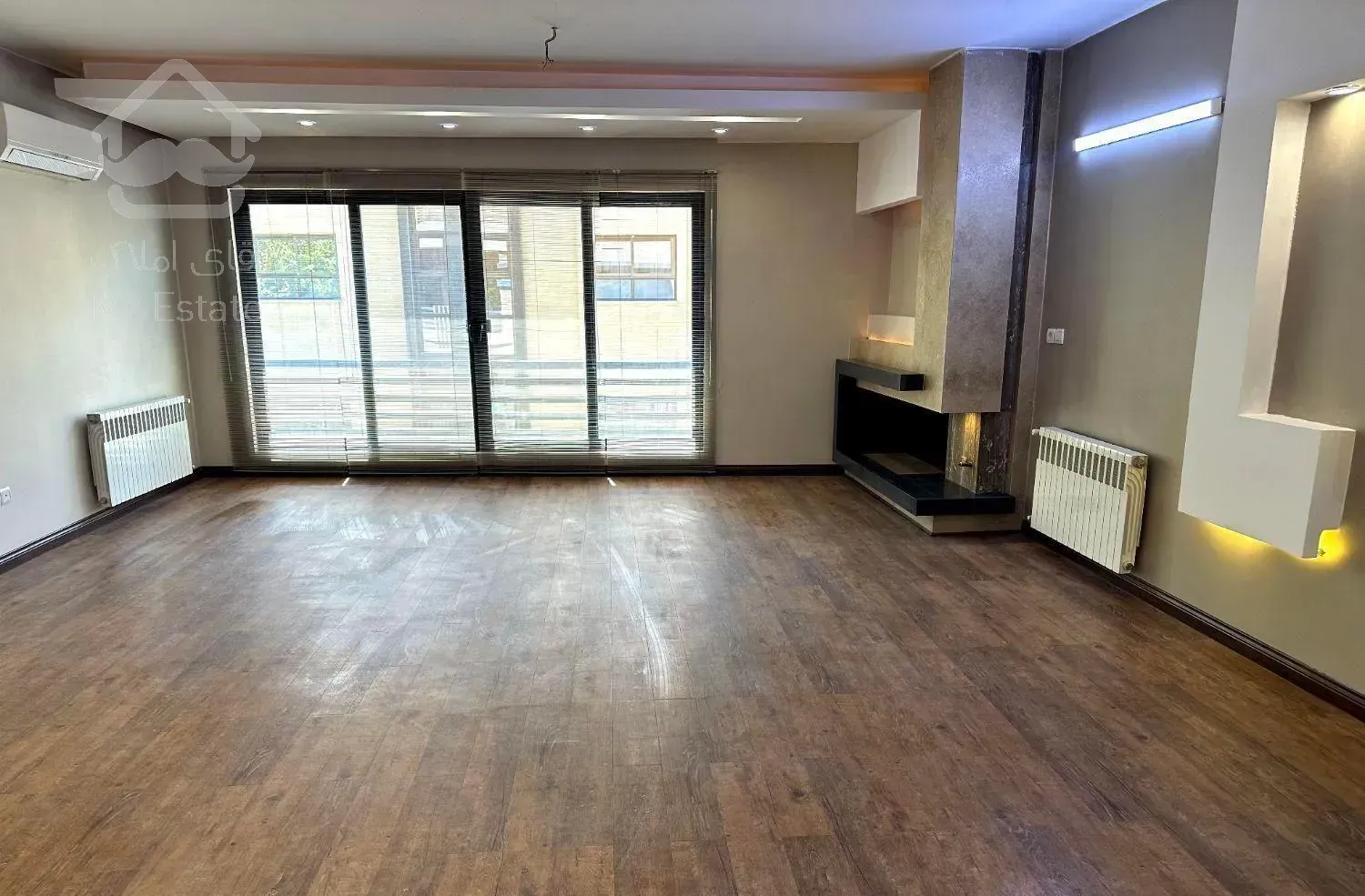 آپارتمان ۱۵۰ متر/۳ خواب/دو کله نور/طبقه۲/خ مهر