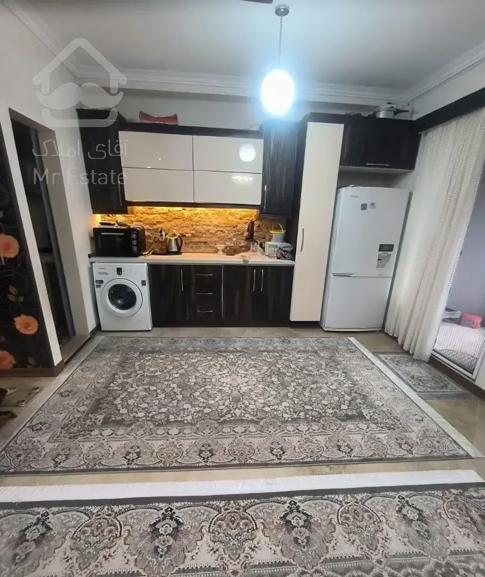 آپارتمان شهری ۱۲۷ متر محمودآباد