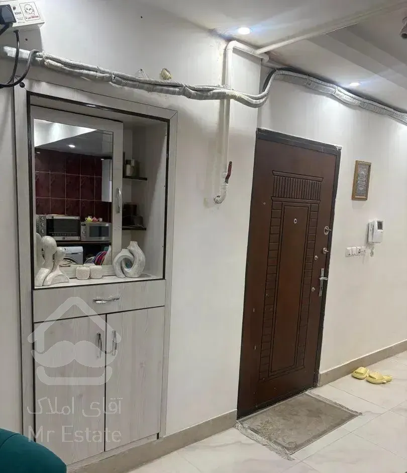 زمینشهری/بهارستان شرقی/واحد دو بر سر اصلی