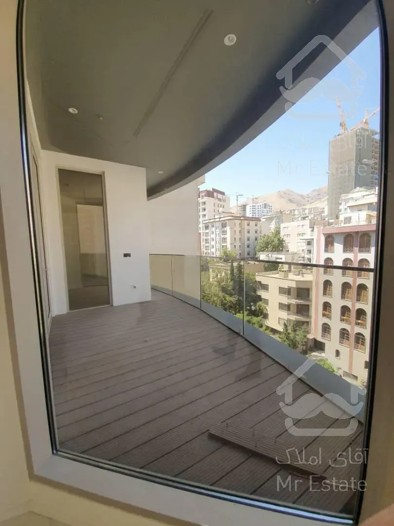 فروش آپارتمان300متر مشرف به باغ