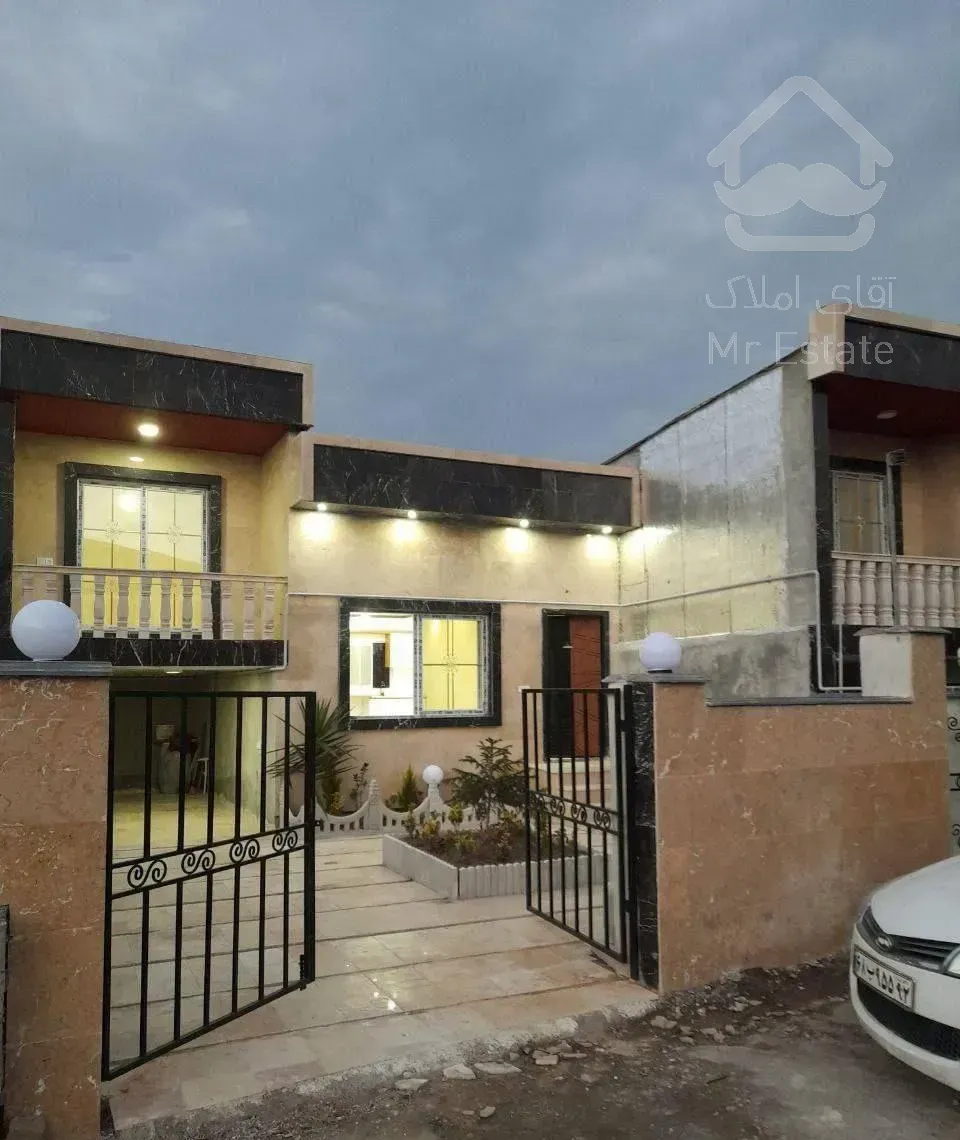 ویلا باغچه نیم پیلوت 155 متری شهرکی سند تک‌برگ