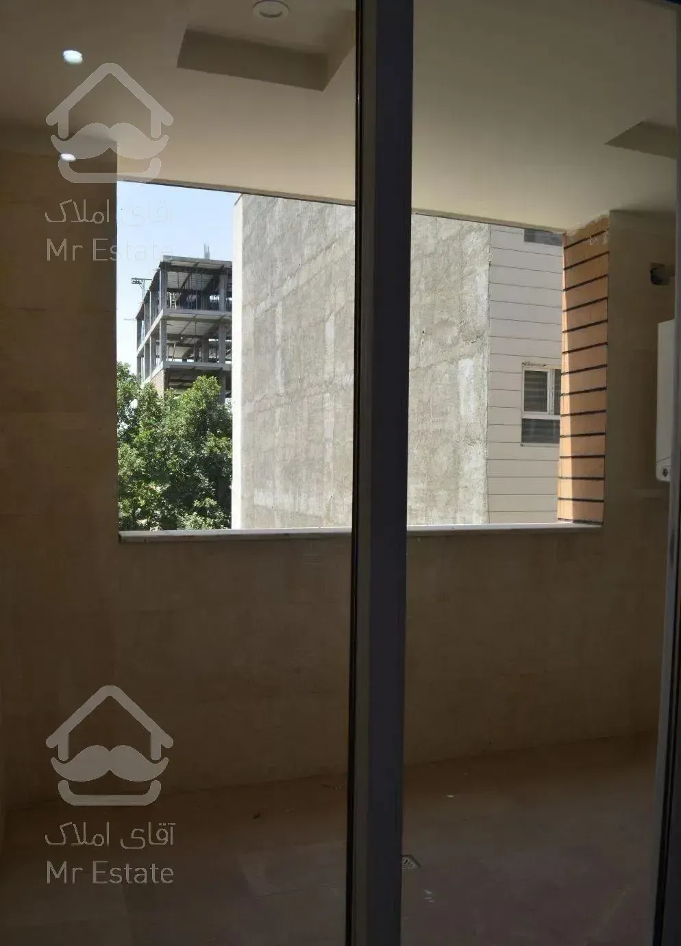 آپارتمان نوساز ۱۷۵ متر ۲ پارکینگ محدوده لوتوس