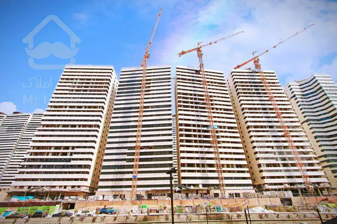 ۱۱۴ متری/شهرک خرازی/ویو دار