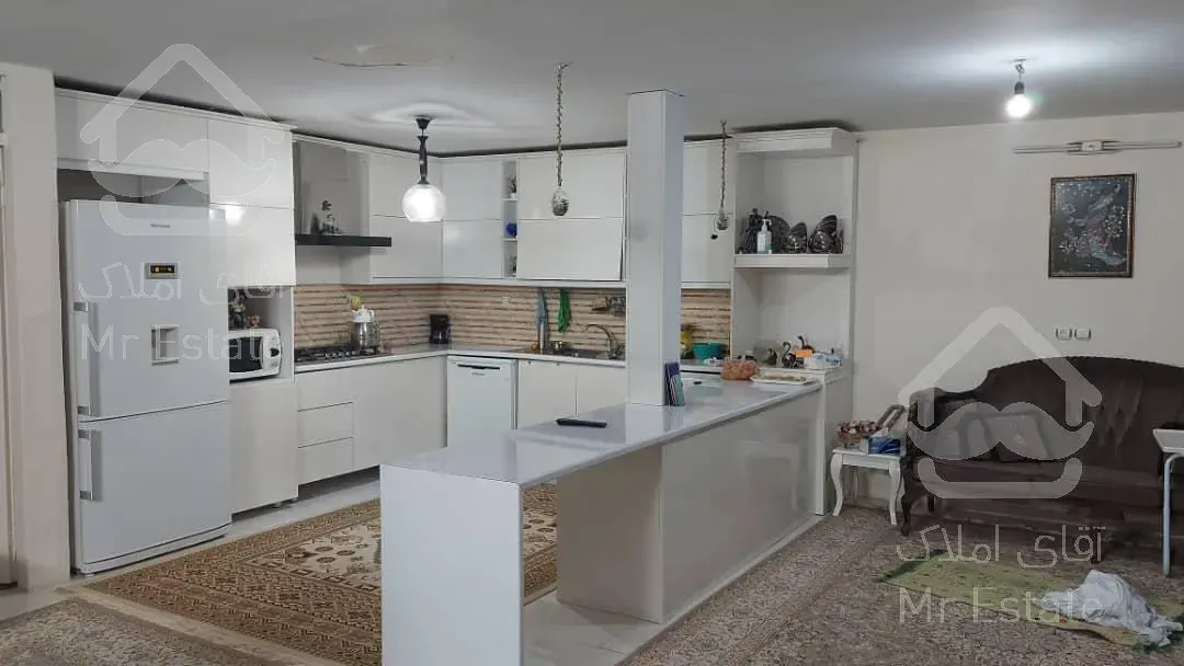 200مترلوکس سنددار ویلایی