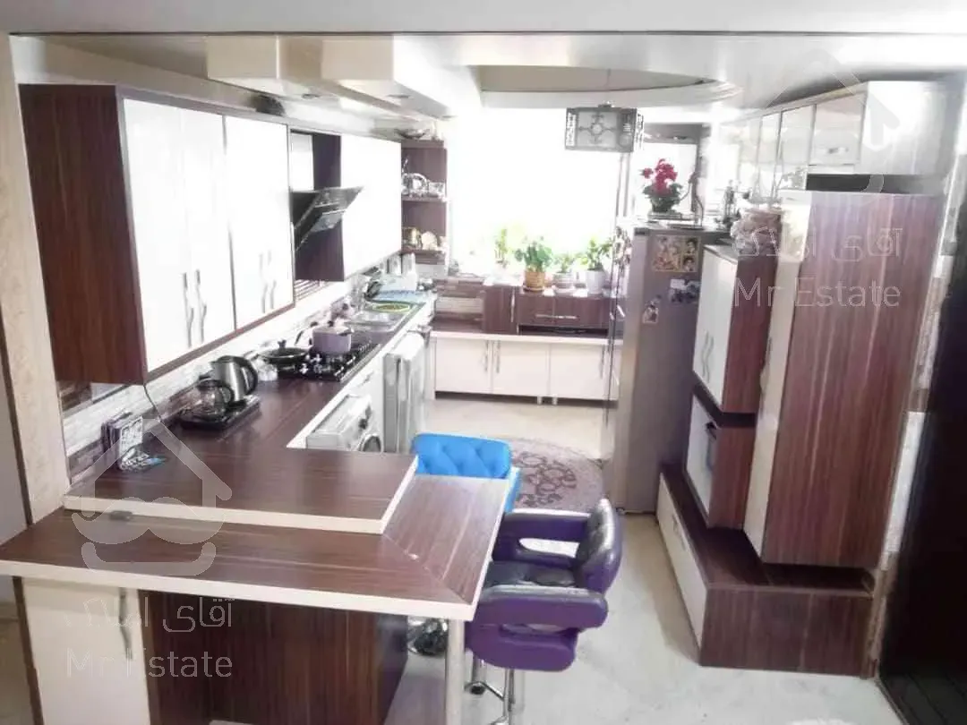 ۹۸متر *نوسازی شده* *قدرالسهم دار* عقیل