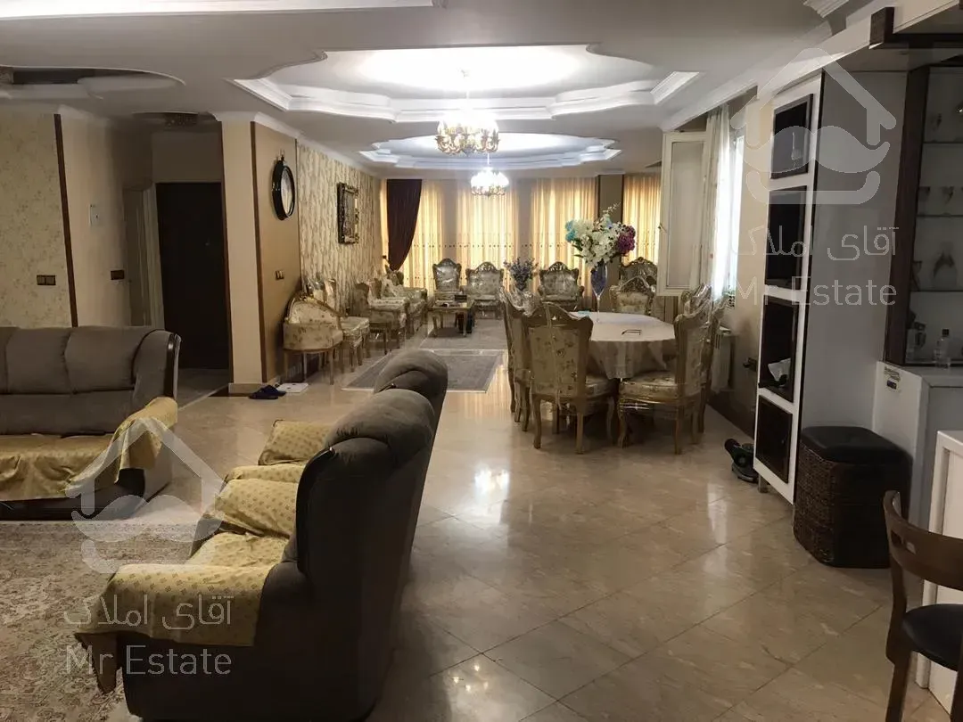 اپارتمان ۲۲۵متری تک واحدی در ایت الله کاشانی