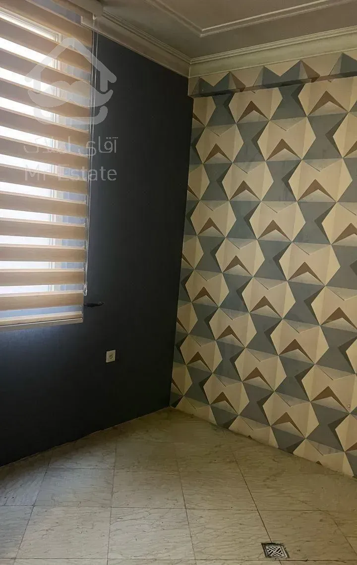 ۶۵متر ۱خوابه بهترین لوکیشن بهار فاقد پارکینگ