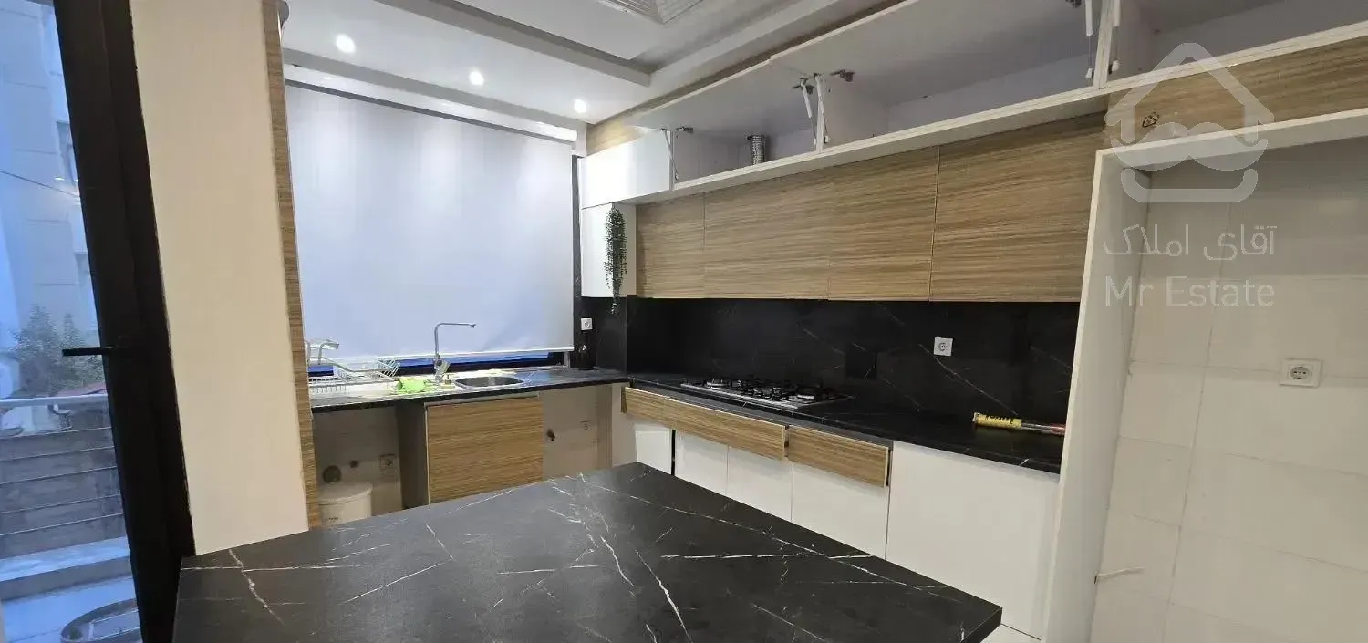 آپارتمان ساحلی ۲خواب ط اول ۱سال ساخت سرایدار مقیم