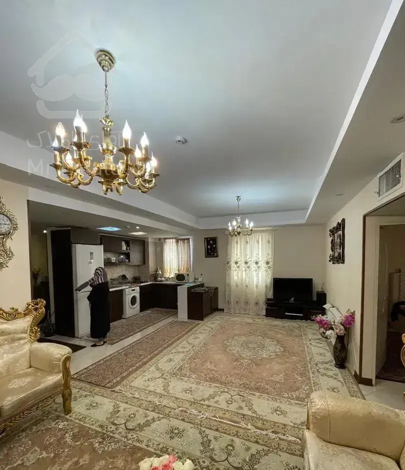 85متر /پارکینگ دار/مترو