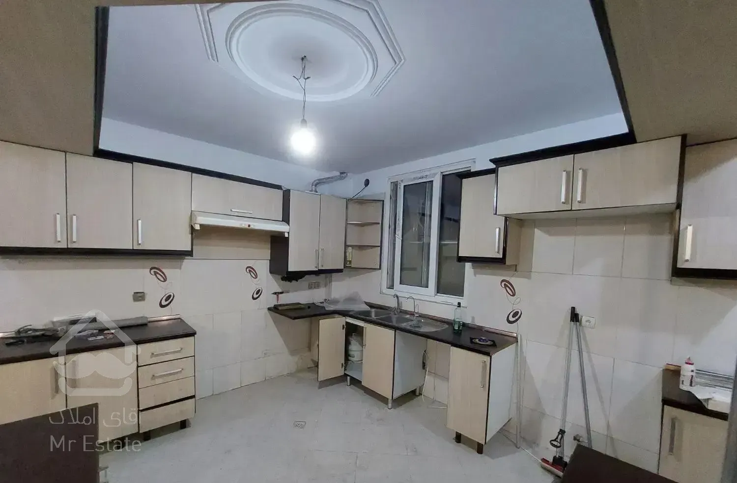 اجاره آپارتمان ۹۵ متری ۲ خوابه در تهران‌ویلا