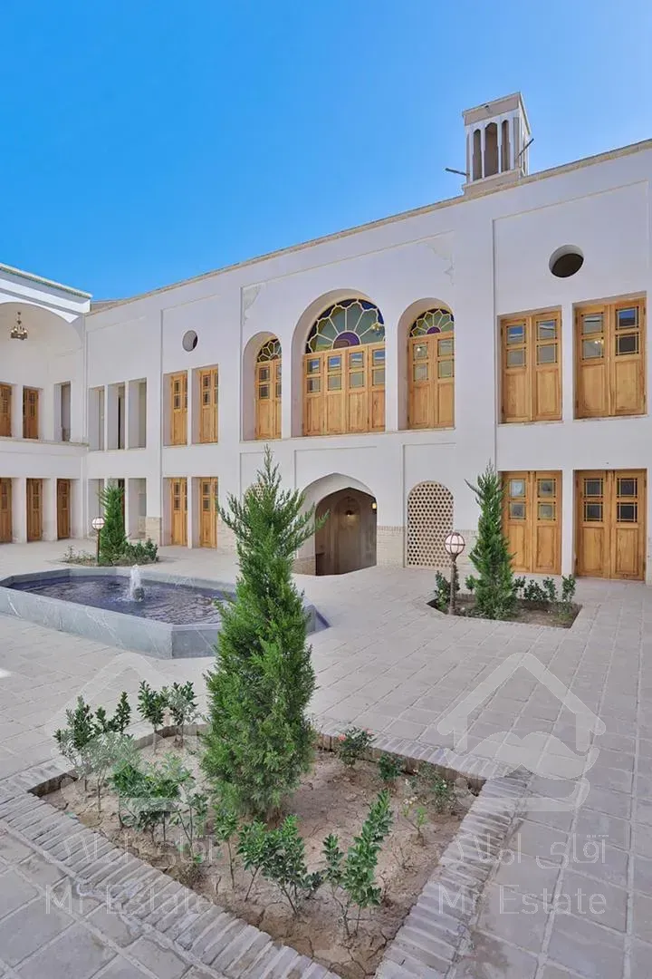 خانه تاریخی بازسازی شده