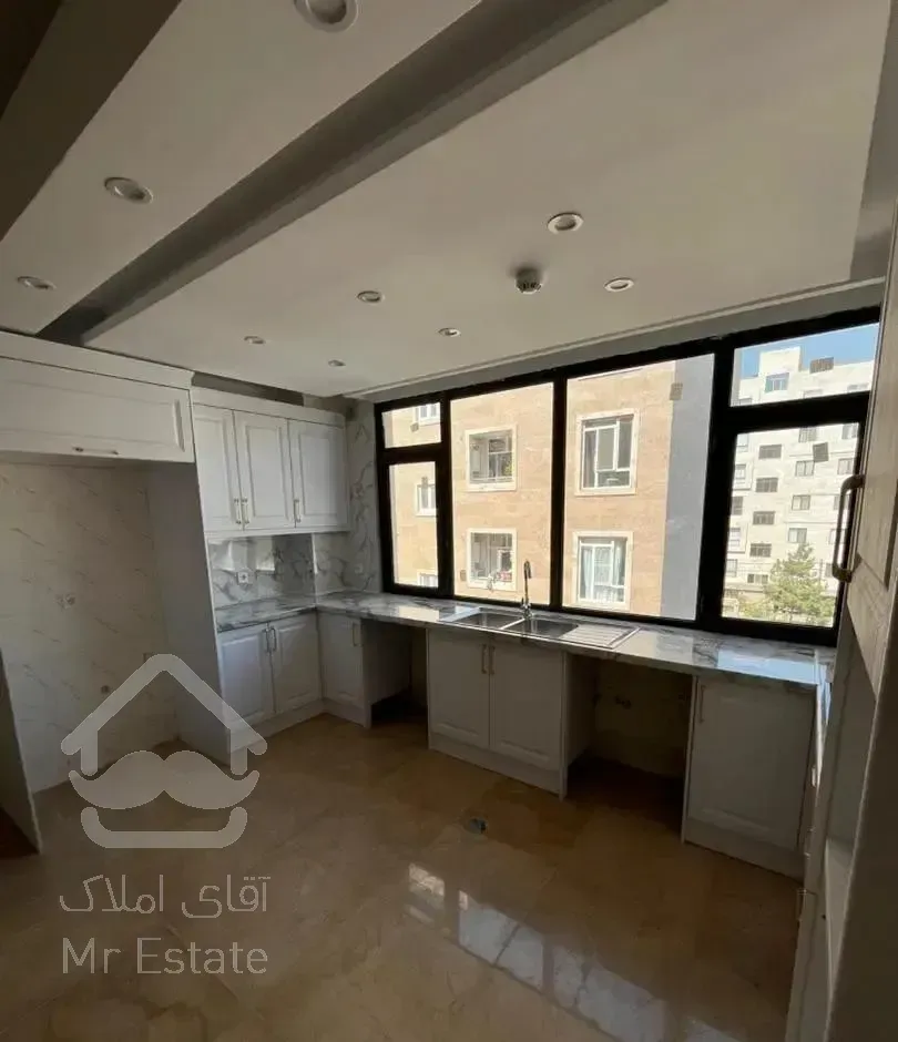 ۷۵ متر/دو خواب/نوساز/ویوو ابدی
