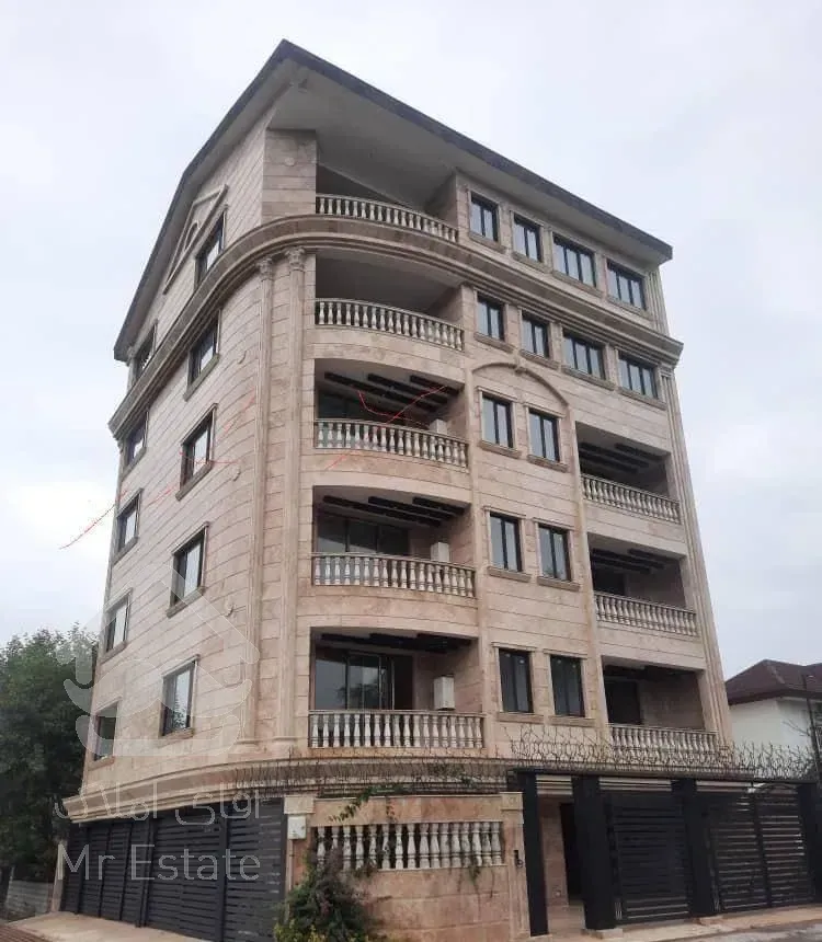 آپارتمان لوکس در بهترین لوکیشن متل قو