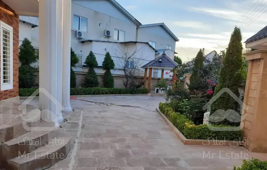 ویلادوبلکس/فول‌امکانات/سند‌تک‌برگ/مبله‌کامل/شهرکی