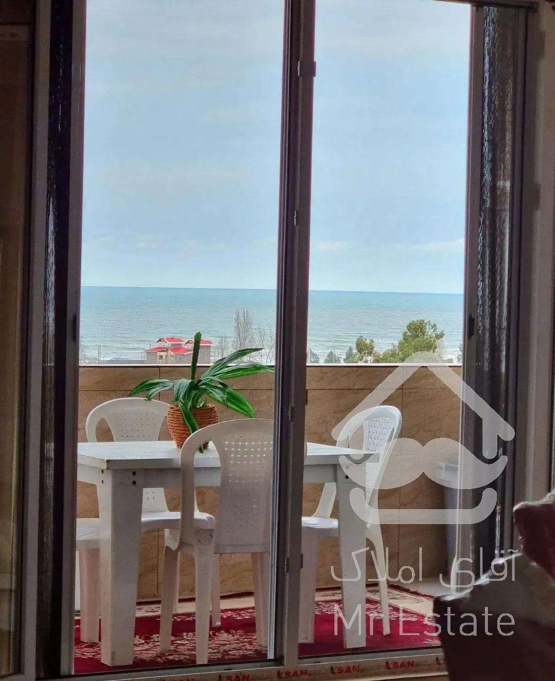 فروش واحد ۱۴۱متری با ویوی دریا در محبوبی بابلسر