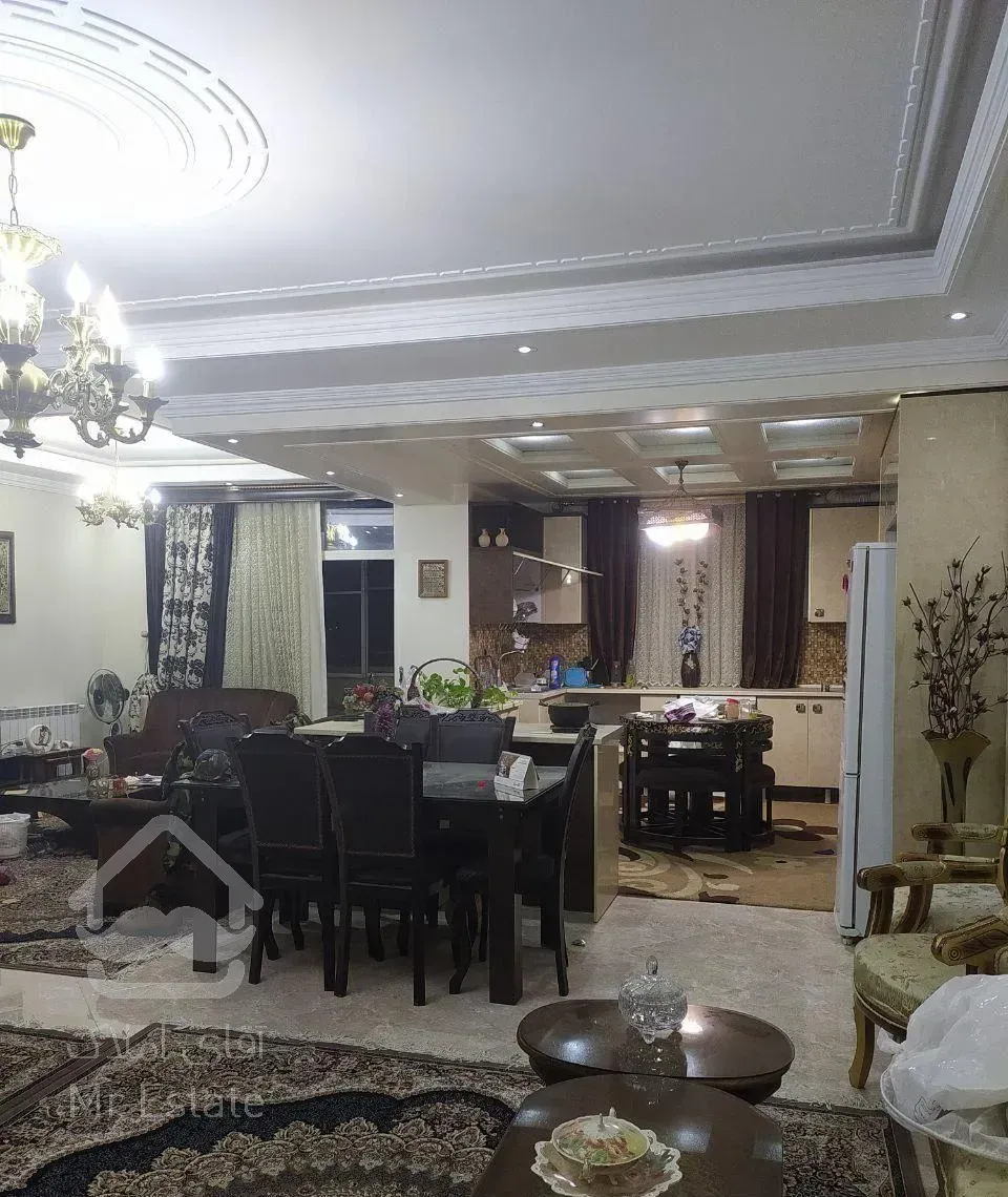 فروش آپارتمان ۱۲۰ متری ۳ خوابه در چهارصد دستگاه